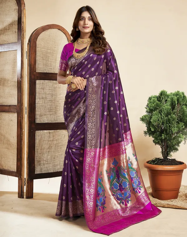 Wine_Luxurious_Silk_Blend_Paithani_Saree_With_Unstitched_Blouse_Piece