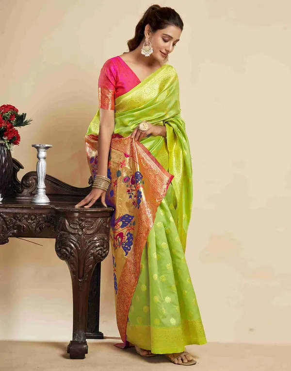 Lemon_Yellow_Silk_Blend_Paithani_Saree_With_Unstitched_Blouse_Piece