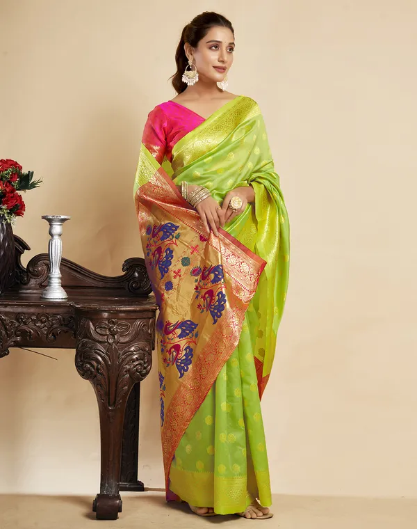 Lemon_Yellow_Silk_Blend_Paithani_Saree_With_Unstitched_Blouse_Piece