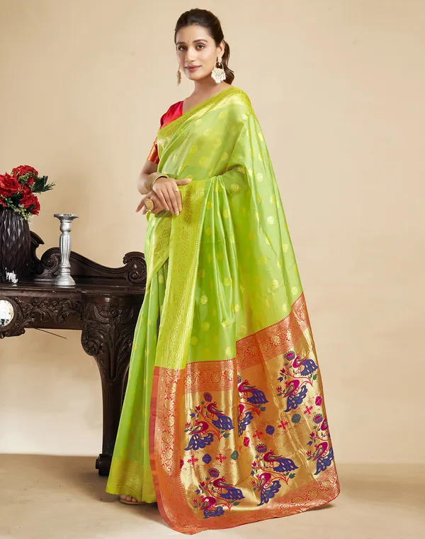 Lemon_Yellow_Silk_Blend_Paithani_Saree_With_Unstitched_Blouse_Piece