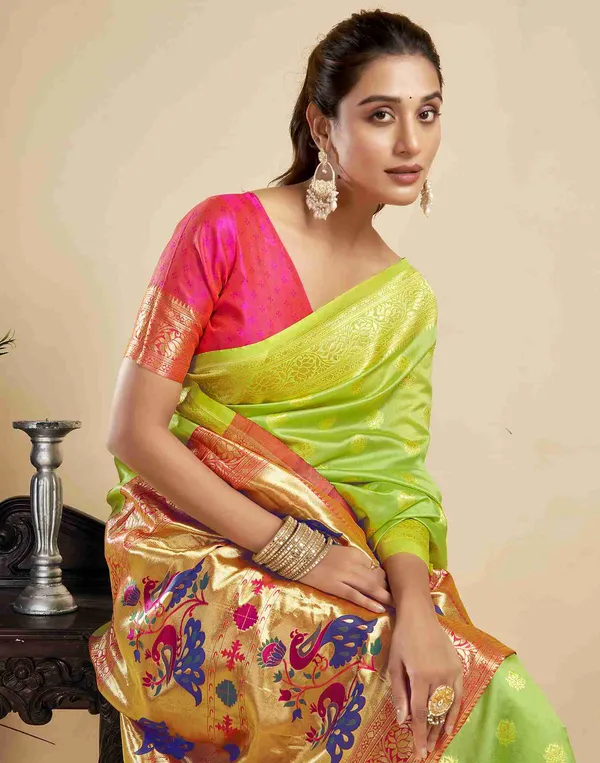 Lemon_Yellow_Silk_Blend_Paithani_Saree_With_Unstitched_Blouse_Piece