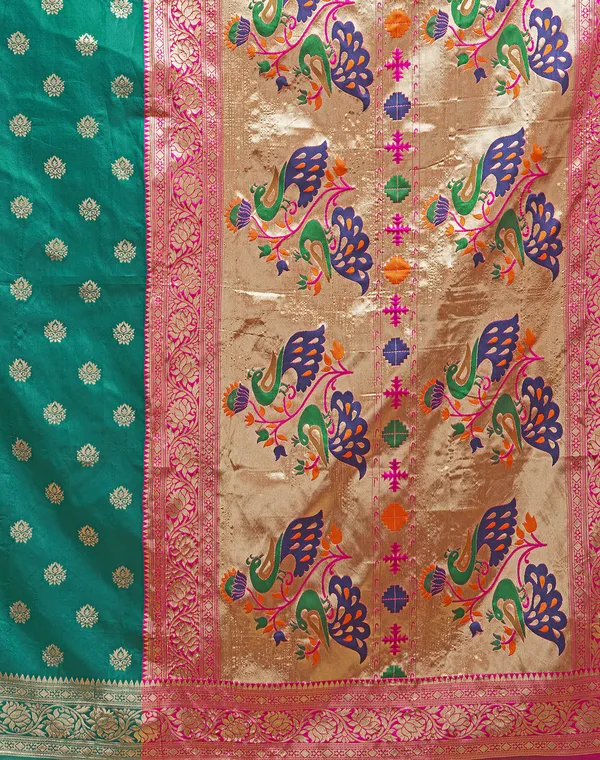 Teal_Ornate_Silk_Blend_Paithani_Saree_With_Unstitched_Blouse_Piece