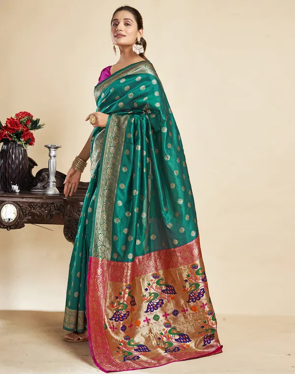 Teal_Ornate_Silk_Blend_Paithani_Saree_With_Unstitched_Blouse_Piece