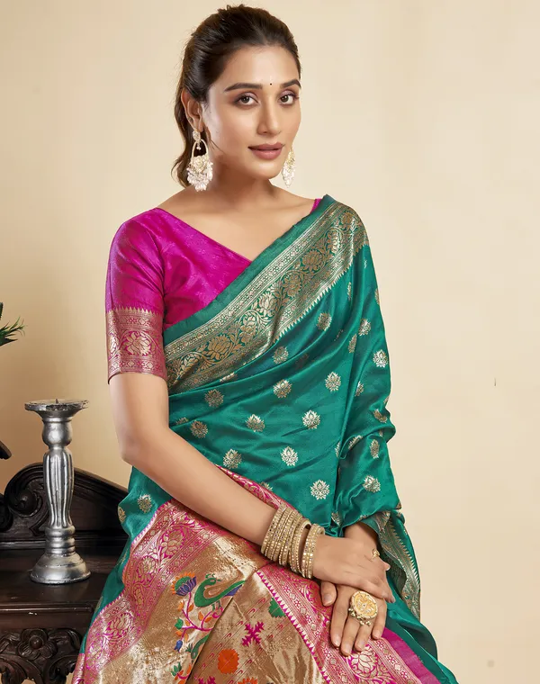 Teal_Ornate_Silk_Blend_Paithani_Saree_With_Unstitched_Blouse_Piece