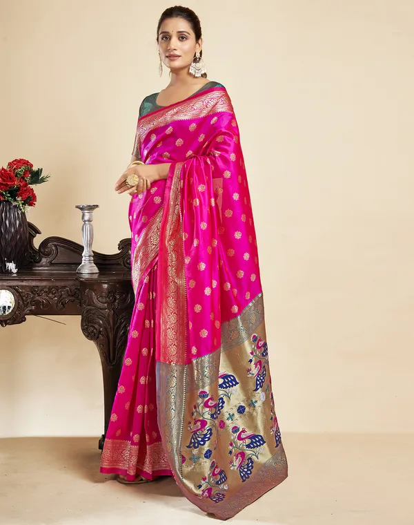 Pink_Ornate_Silk_Blend_Paithani_Saree_With_Unstitched_Blouse_Piece