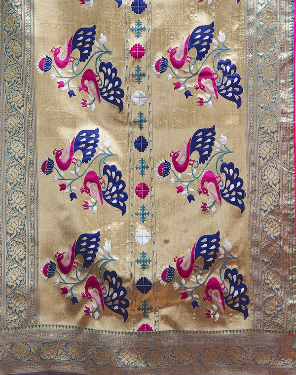 Pink_Ornate_Silk_Blend_Paithani_Saree_With_Unstitched_Blouse_Piece