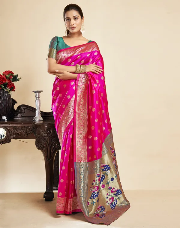 Pink_Ornate_Silk_Blend_Paithani_Saree_With_Unstitched_Blouse_Piece