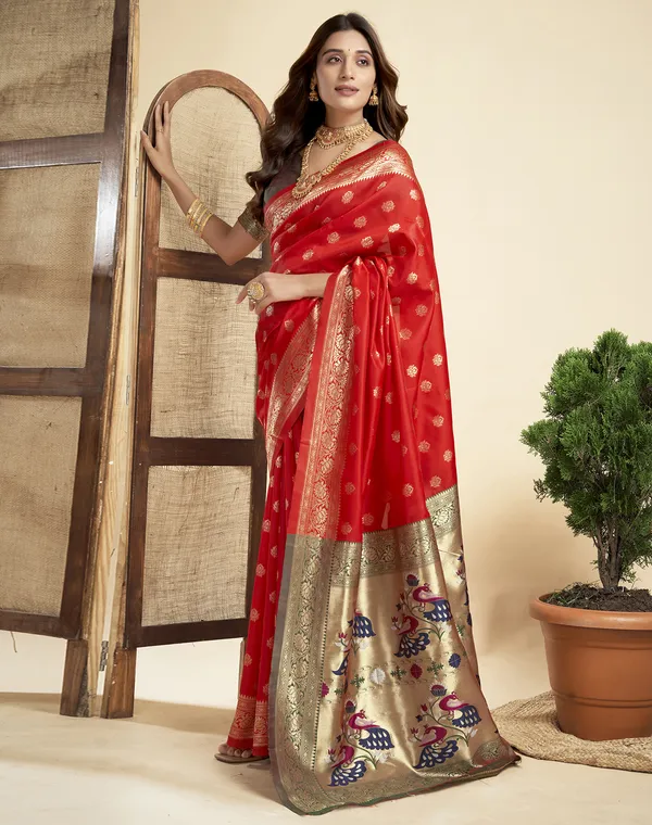 Red_Ornate_Silk_Blend_Paithani_Saree_With_Unstitched_Blouse_Piece