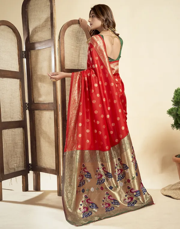 Red_Ornate_Silk_Blend_Paithani_Saree_With_Unstitched_Blouse_Piece
