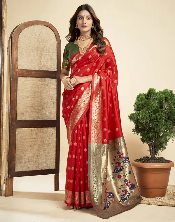 Red_Ornate_Silk_Blend_Paithani_Saree_With_Unstitched_Blouse_Piece