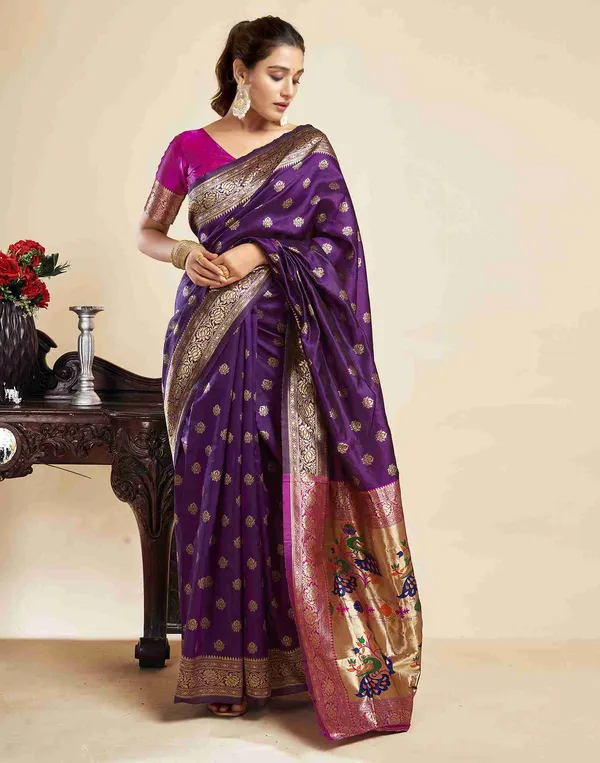 Wine_Ornate_Silk_Blend_Paithani_Saree_With_Unstitched_Blouse_Piece