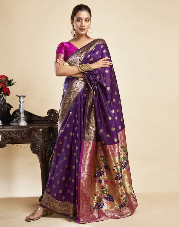 Wine_Ornate_Silk_Blend_Paithani_Saree_With_Unstitched_Blouse_Piece
