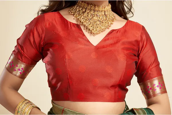 Dark_Green_Silk_Blend_Paithani_Saree_With_Unstitched_Blouse_Piece