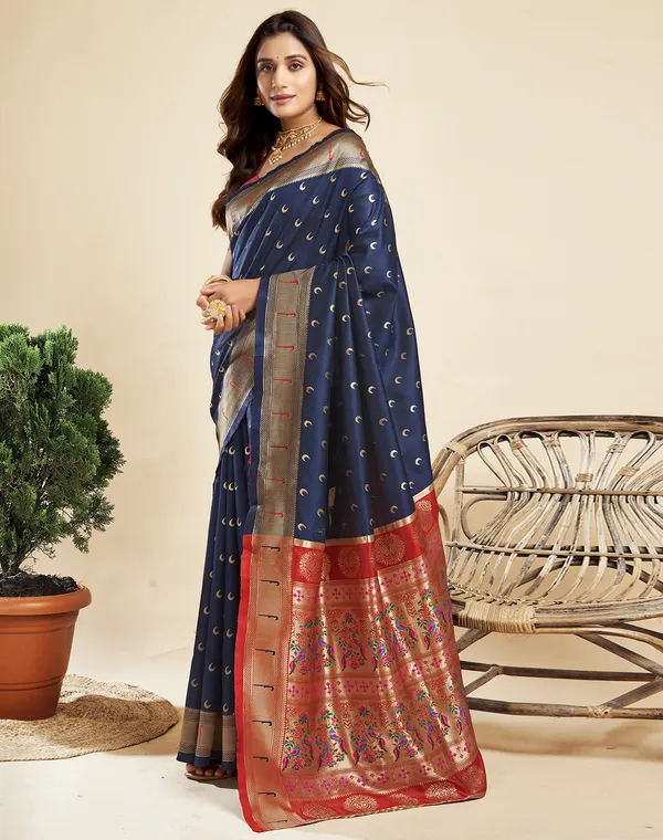 Navy_Blue_Silk_Blend_Paithani_Saree_With_Unstitched_Blouse_Piece