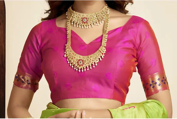 Lemon_Yellow_Silk_Blend_Paithani_Saree_With_Unstitched_Blouse_Piece