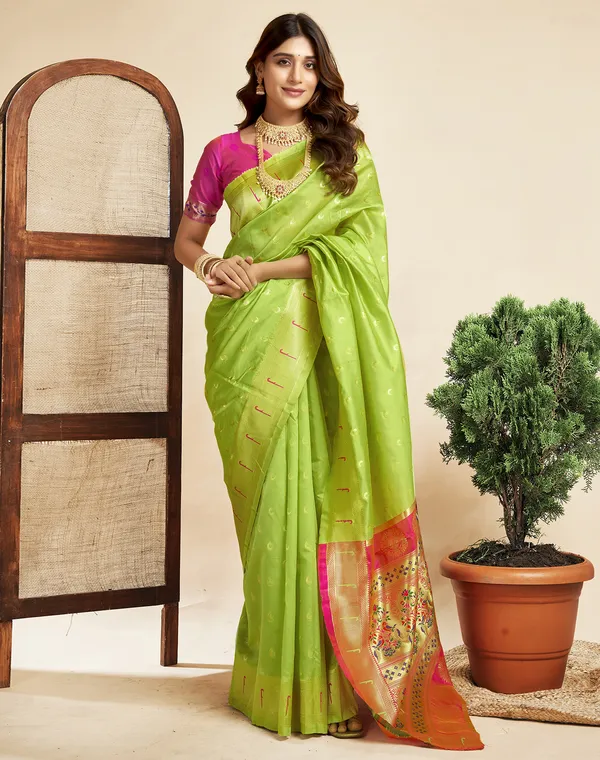 Lemon_Yellow_Silk_Blend_Paithani_Saree_With_Unstitched_Blouse_Piece