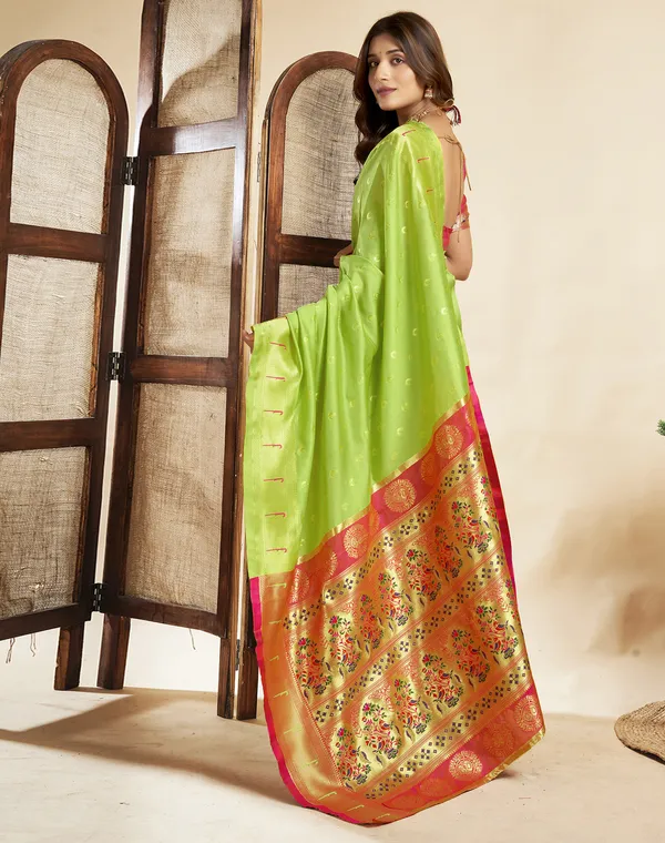 Lemon_Yellow_Silk_Blend_Paithani_Saree_With_Unstitched_Blouse_Piece