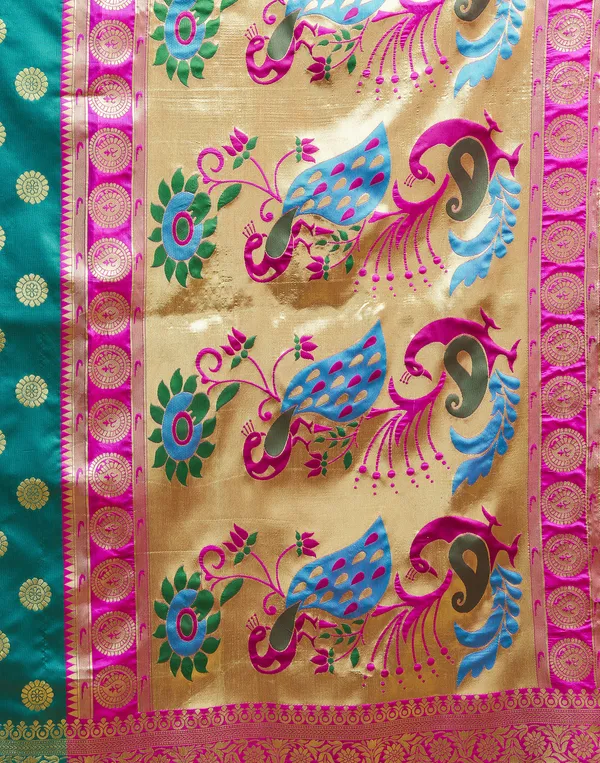 Teal_Luxurious_Silk_Blend_Paithani_Saree_With_Unstitched_Blouse_Piece