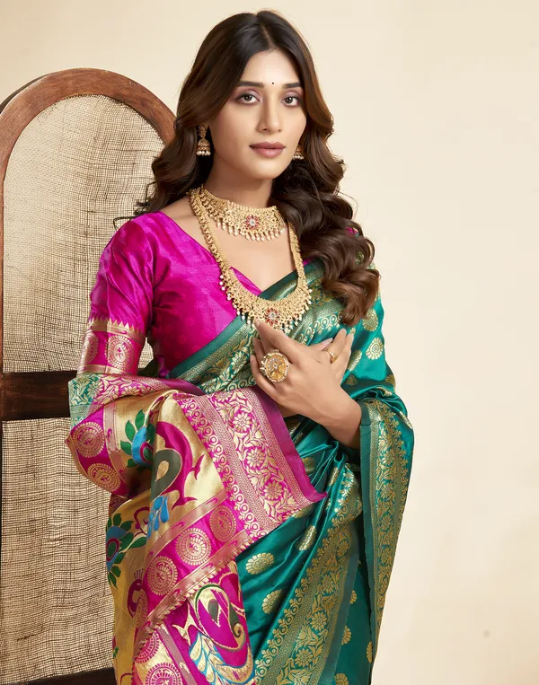 Teal_Luxurious_Silk_Blend_Paithani_Saree_With_Unstitched_Blouse_Piece