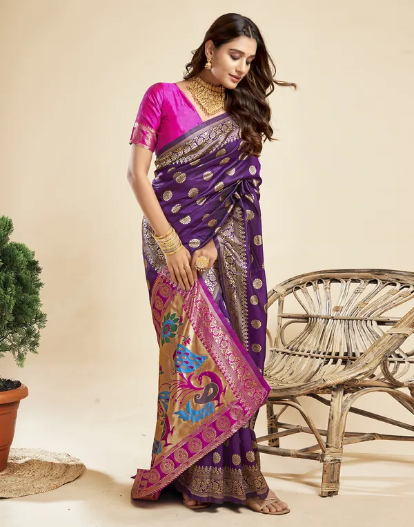 Wine_Luxurious_Silk_Blend_Paithani_Saree_With_Unstitched_Blouse_Piece