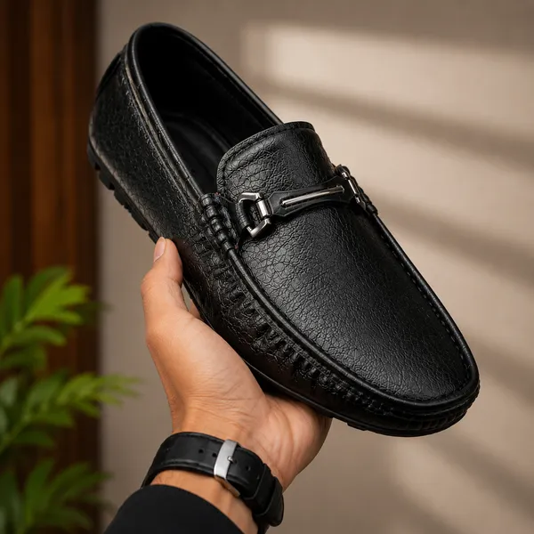 100%_Pure_Leather_Black_Leather_Slip_On_Loafers_With_Metal_Buckle_For_Men