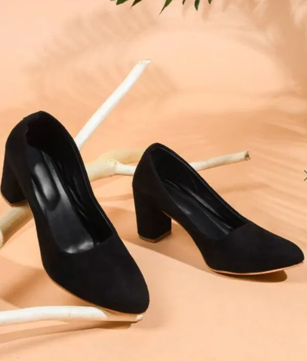 Black_Suede_Pumps_For_Women