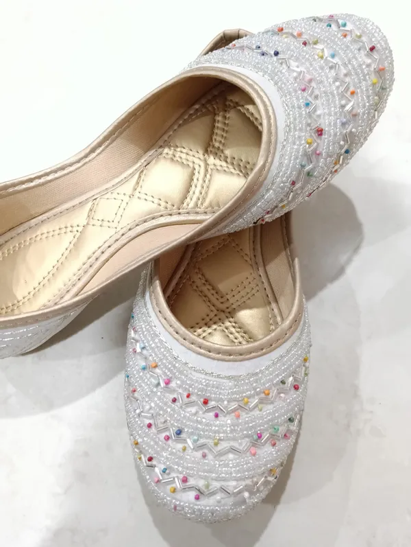 White_Mojari_Juttis_Bellies_Handcrafted_Base_And_Beads_For_Women