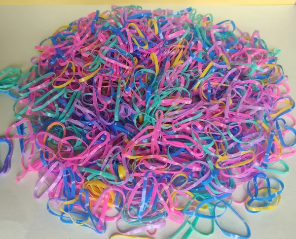 Multicolor_Latest_Hair_Rubber_With_Dots_Rubber_Band_(Pack_Of_400)