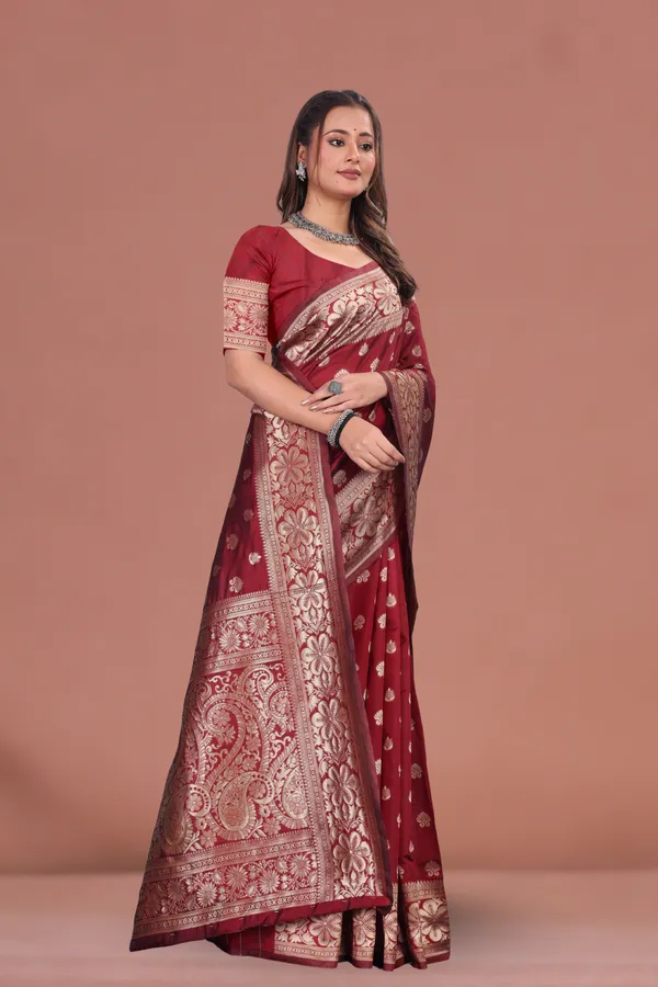 Elegant_Maroon_Banarasi_Silk_Saree_with_Golden_Zari_Work_for_Festive_&_Wedding_Wear