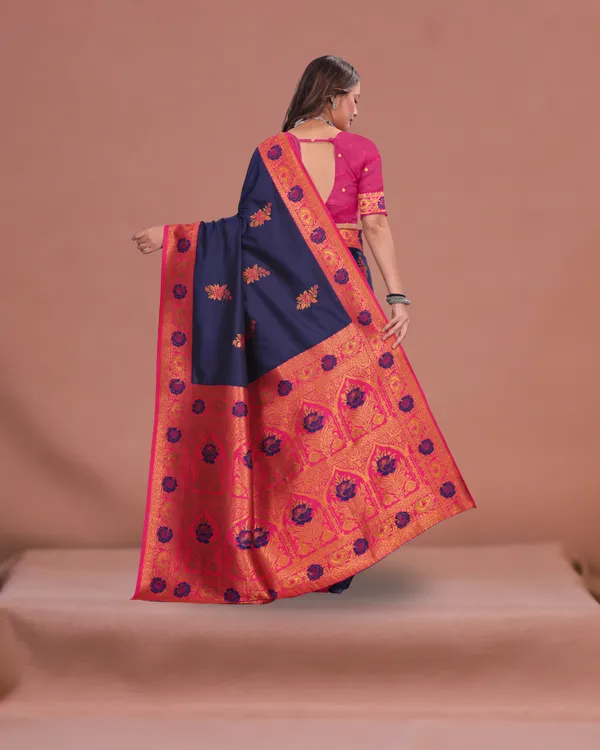 Elegant_Banarasi_Silk_Saree_with_Rich_Pallu_&_Blouse_Piece_Festive_Collection