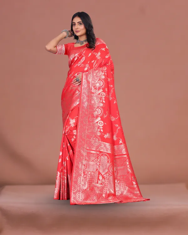 Elegant_light_Red_Banarasi_Silk_Saree_with_Intricate_Silver_Zari_Work_Traditional_Indian_Wedding_Wear