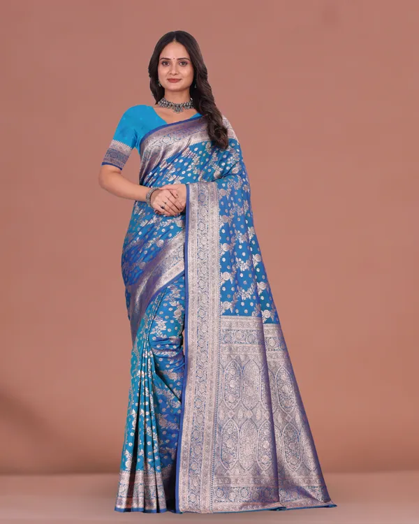 Royal_Blue_Banarasi_Silk_Saree_with_Silver_Zari_Weaving_and_Contrast_Blouse_Piece