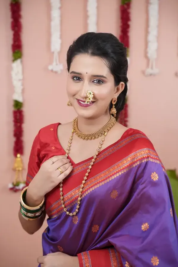 Woven_Narayanpet_Cotton_Silk_Saree_(purple_and_red)