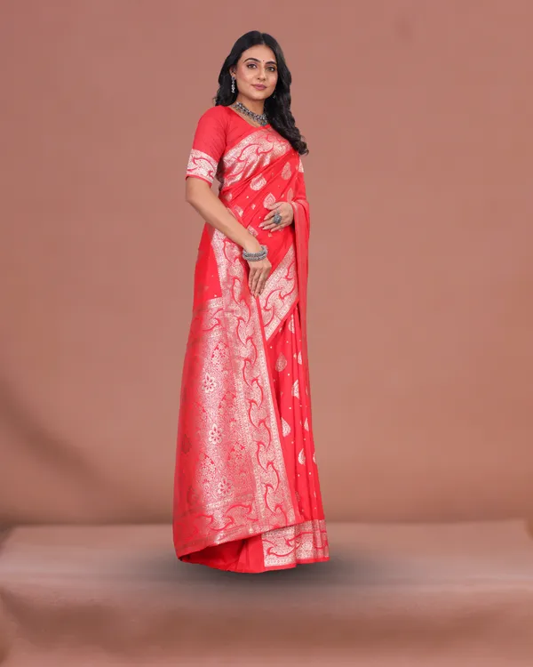 Vibrant_Red_Banarasi_Silk_Saree_with_Silver_Zari_Motifs_and_Rich_Pallu