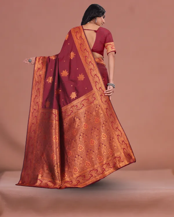 Royal_Maroon_Banarasi_Silk_Saree_with_Golden_Zari_Weaving_and_Traditional_Floral_Motifs
