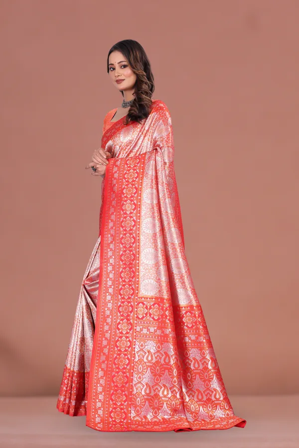 Elegant_Red_and_Silver_Banarasi_Silk_Saree_with_Traditional_Zari_Work