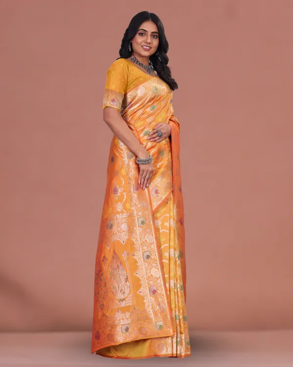 Golden_yellow_Elegant_Jacquard_Silk_Saree_with_Rich_Floral_Weaving_&_Contrast_Border