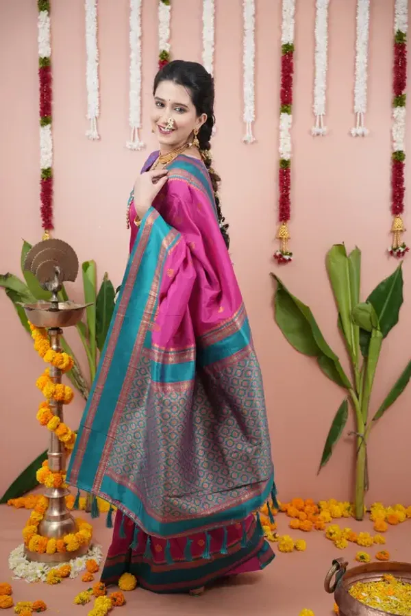 Woven_Narayanpet_Cotton_Silk_Saree_(PINK)