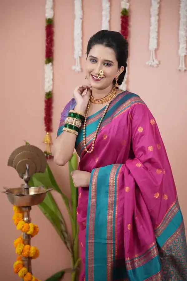 Woven_Narayanpet_Cotton_Silk_Saree_(PINK)