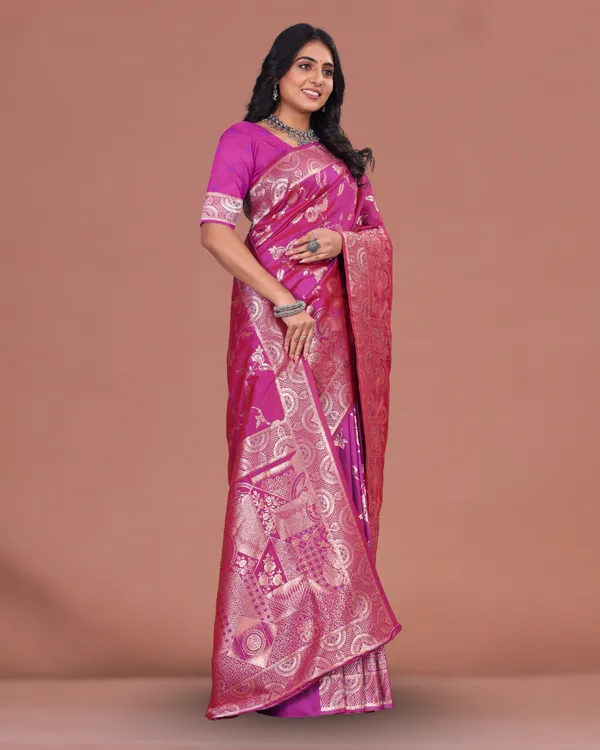 Magenta_Pink_Banarasi_Silk_Saree_with_Heavy_Golden_Zari_Weaving_&_Blouse_Piece