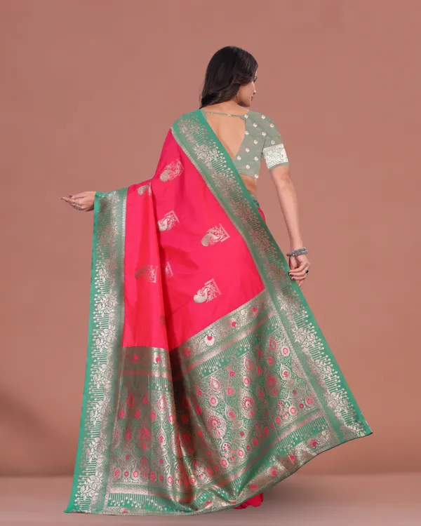 Traditional_Banarasi_Silk_Saree_with_Rich_Zari_Border_and_Pallu