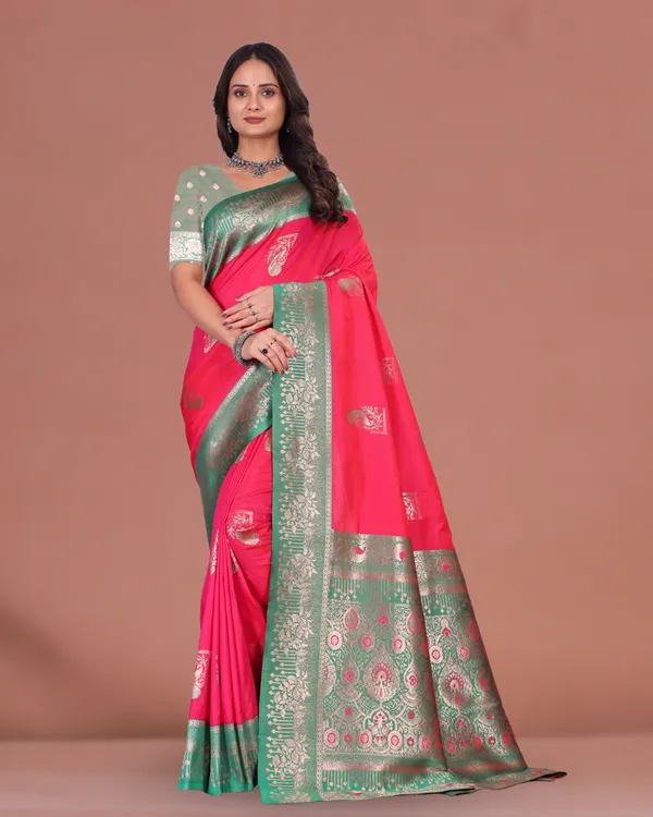 Traditional_Banarasi_Silk_Saree_with_Rich_Zari_Border_and_Pallu