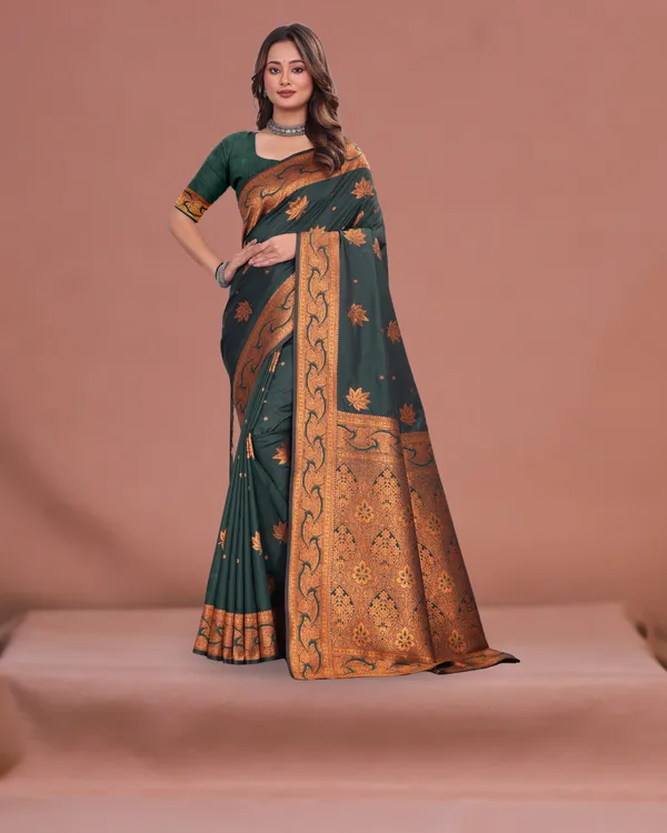 Elegant_Dark_Green_Banarasi_Silk_Saree_with_Rich_Golden_Zari_Work_&_Traditional_Motifs