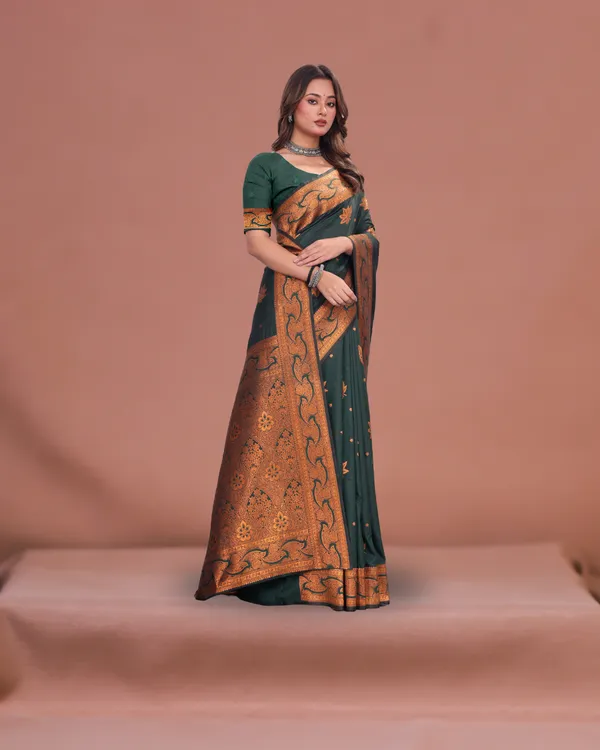 Elegant_Dark_Green_Banarasi_Silk_Saree_with_Rich_Golden_Zari_Work_&_Traditional_Motifs