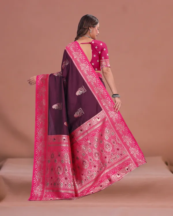 Traditional_Banarasi_Silk_Saree_with_Rich_Zari_Border_and_Pallu