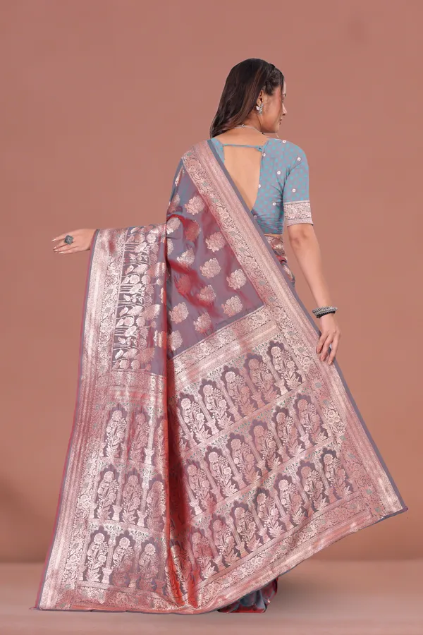 Elegant_Grey_Banarasi_Silk_Saree_with_Rose_Gold_Zari_Weaving_for_Weddings_&_Festive_Wear