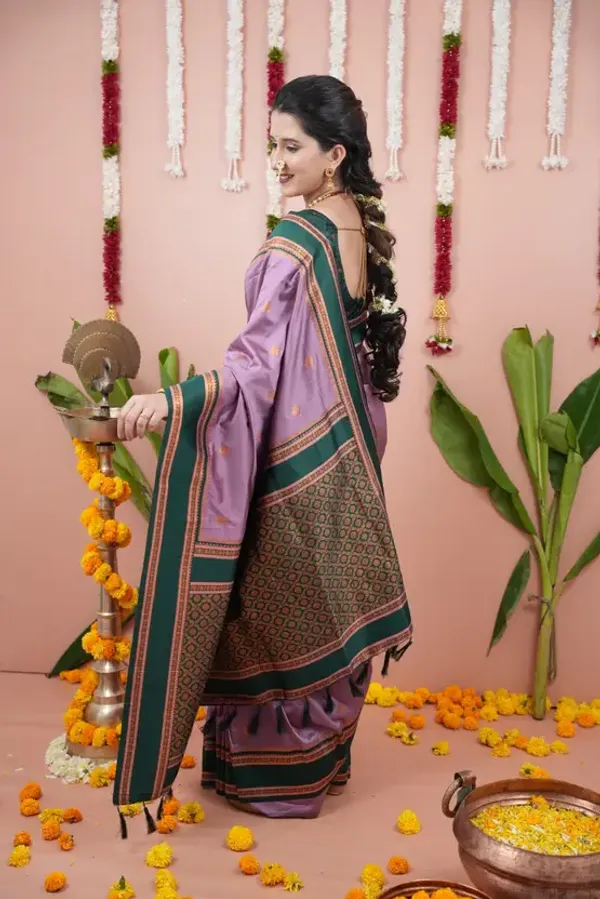 Woven_Narayanpet_Cotton_Silk_Saree_(Light_Pink)