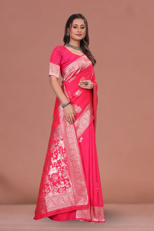 Elegant_Pink_Banarasi_Silk_Saree_with_Intricate_Golden_Zari_Weaving