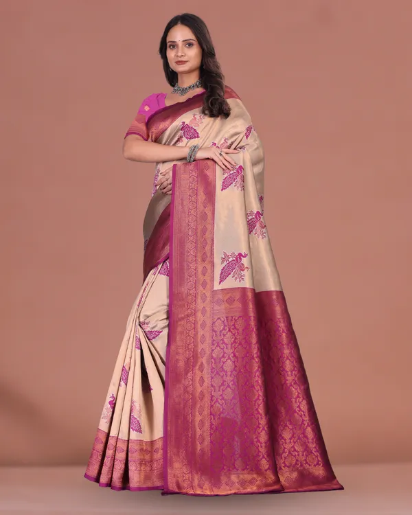 Cotton_Saree_with_Contrast_Border,_Zari_Weaving_and_Peacock_Motifs