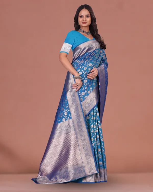 Royal_Blue_Banarasi_Silk_Saree_with_Silver_Zari_Weaving_and_Contrast_Blouse_Piece